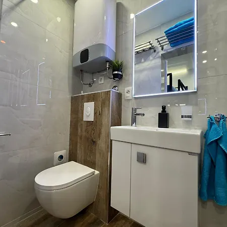 Apartment Bacvice & *