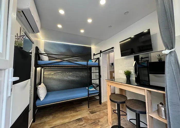 Διαμέρισμα Bacvice &